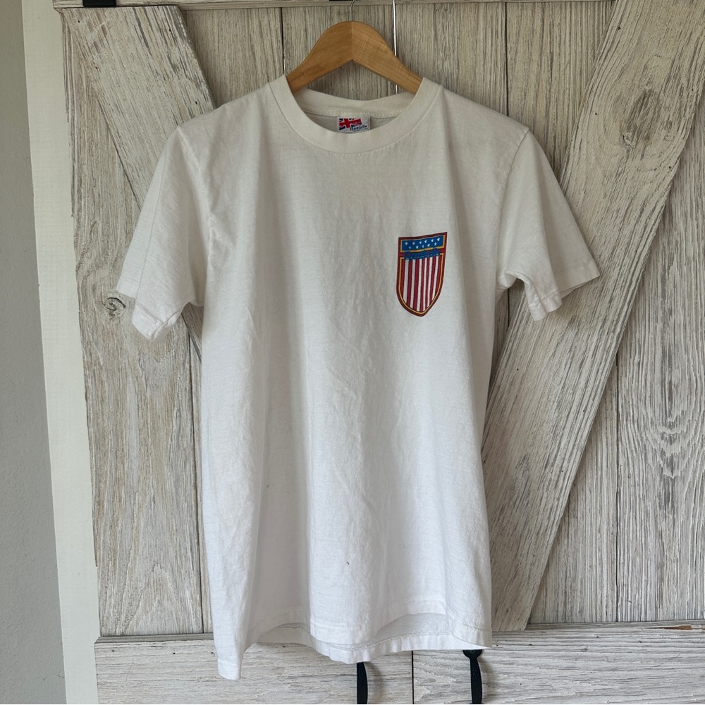 VINTAGE Reebok Tee - Picture 3 of 6